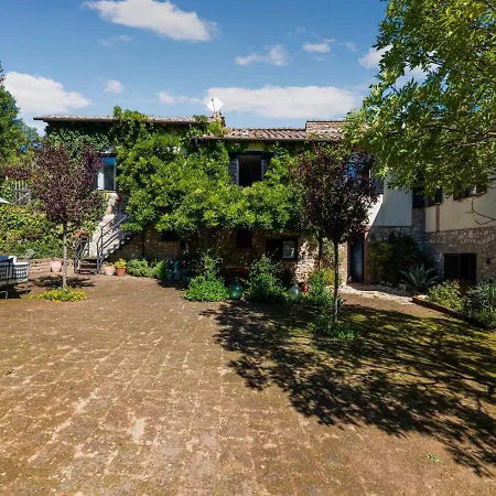 Beautiful In With Private Pool