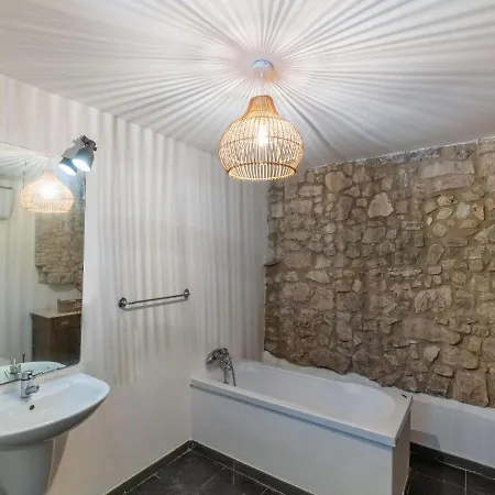 Beautiful In With Private Pool